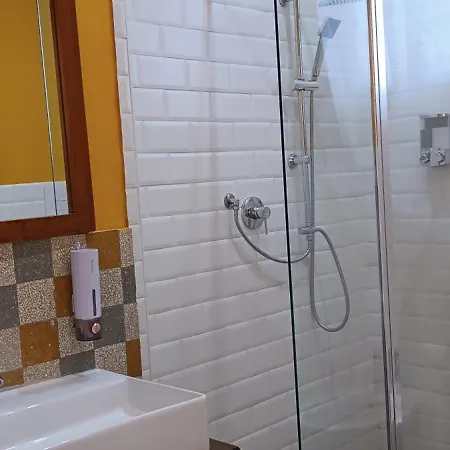 Gasthof Binario 91 Palermo